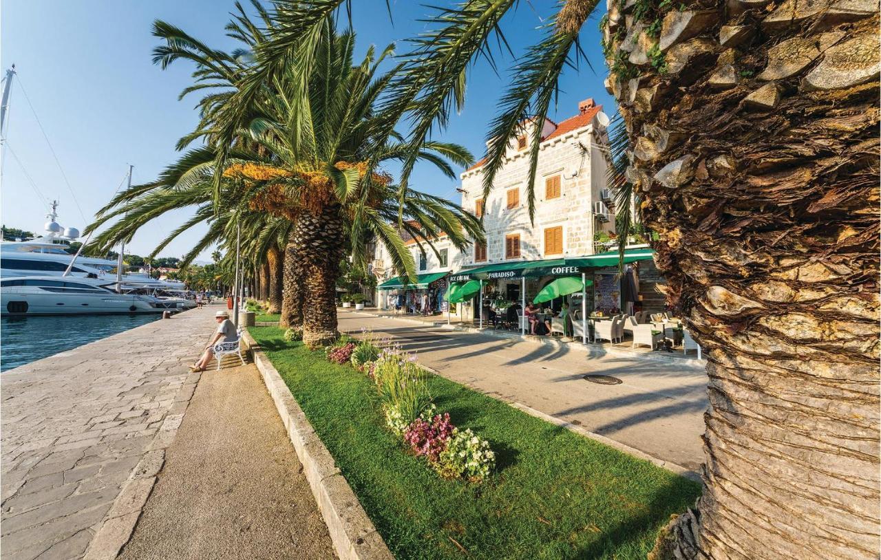 Nice Apartment In Cavtat With Wifi Eksteriør billede